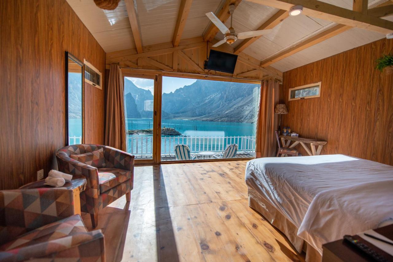 Luxus Hunza Attabad Lake Resort Karimabad (Hunza) Exterior foto